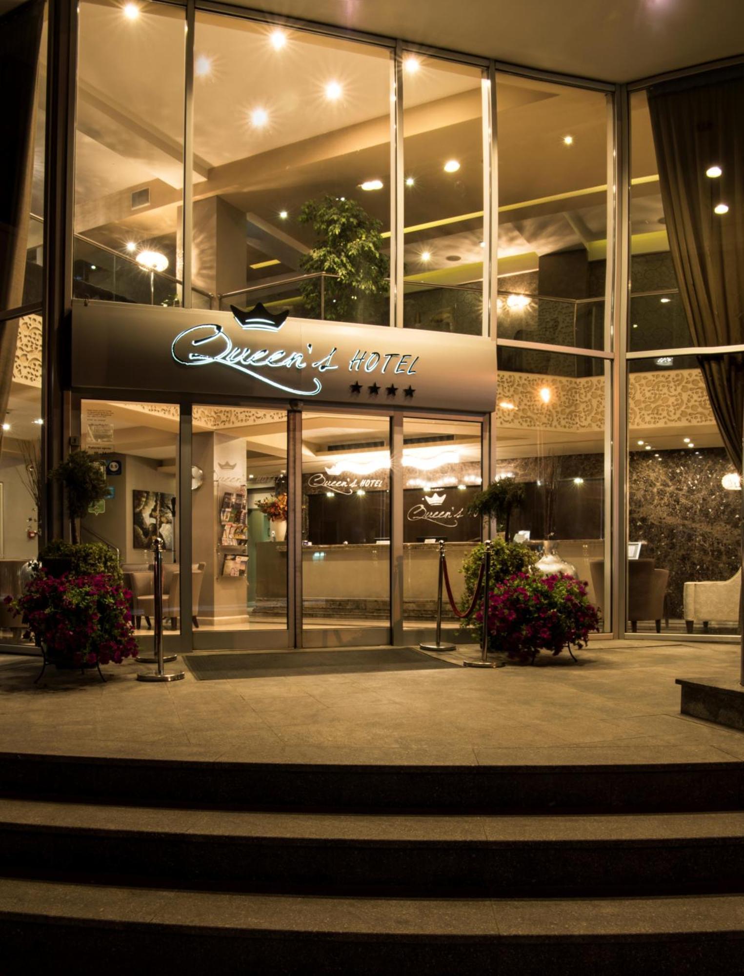 Queen'S Hotel - Zebra Centre 스코페 외부 사진